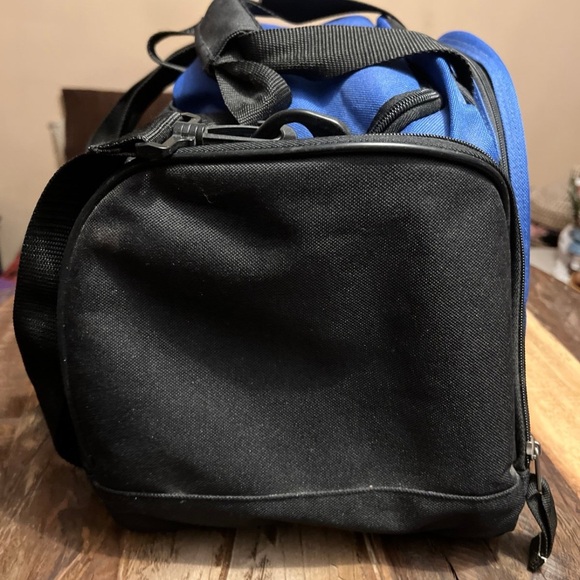 Vintage BASF Duffel, Travel Carry On Bag - Picture 3 of 10